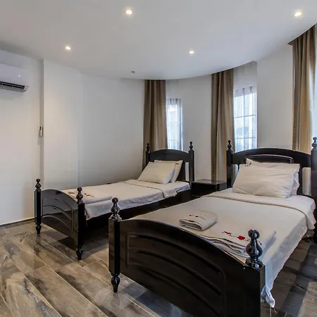 Red Premium Avangarde Sik Mimari Villa