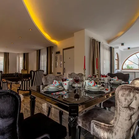 Red Premium Avangarde Sik Mimari